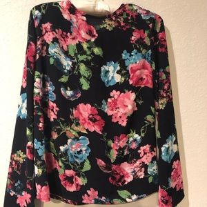 Like new, Wells Grace Floral Blouse